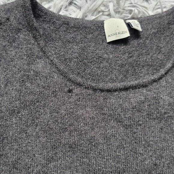 Wool Frayed Top - Picture 3 of 7